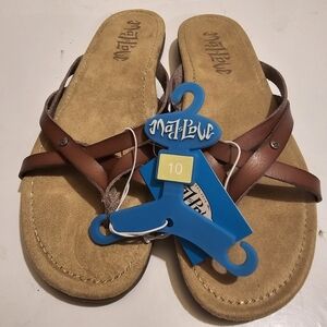 Mad paw woman's size 10 🩴